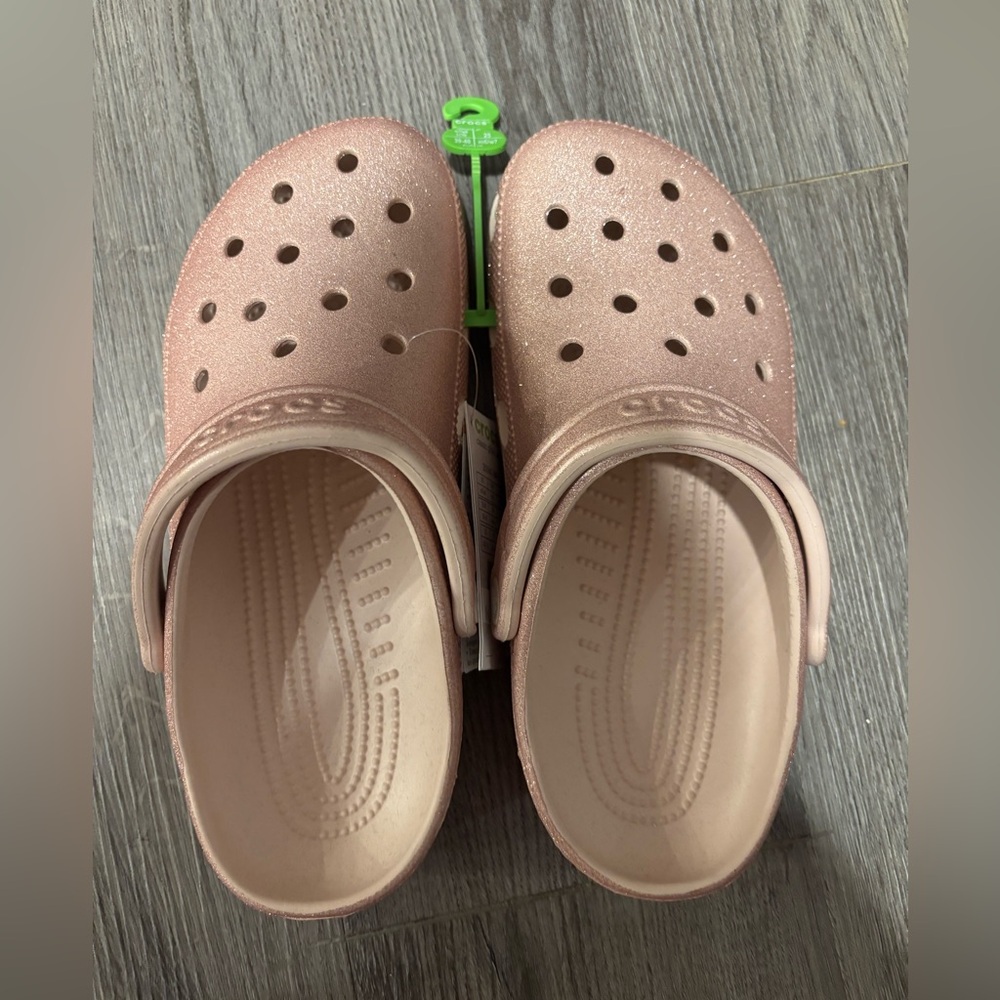 NWT Crocs Classic Clog Rose Gold Sparkle Pink Glitter M7/W9